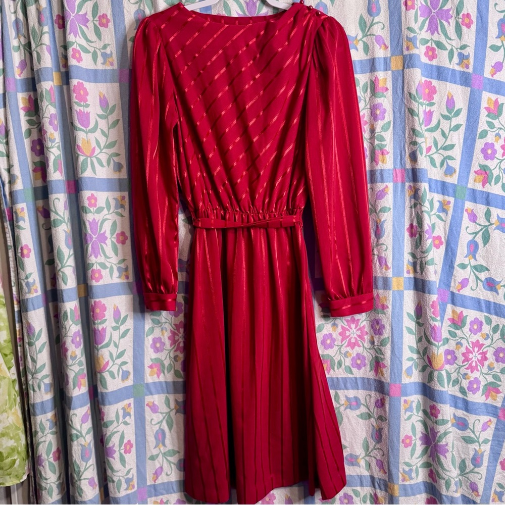 Women’s Vintage 80s Oops California Red Striped Polyester Midi Dress